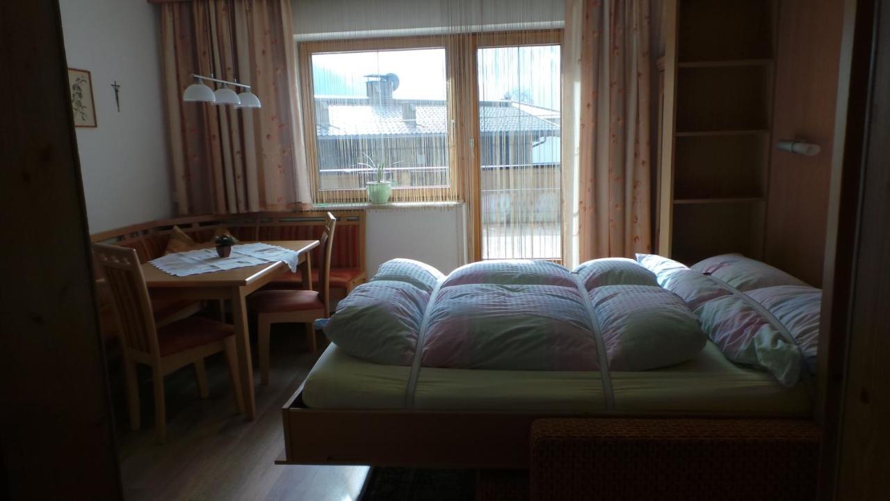 Sonnenappartement Mayrhofen Quarto foto